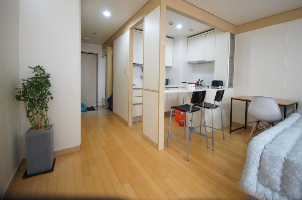 Enjoy Budget Apartment In Gangnam 2 Сеул Экстерьер фото