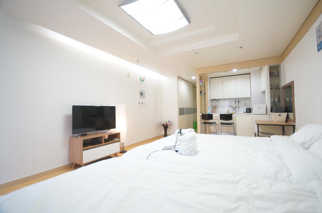 Enjoy Budget Apartment In Gangnam 2 Сеул Экстерьер фото